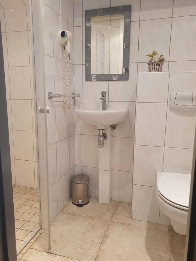 Hoeve Cobelli Noorbeek Eksteriør billede