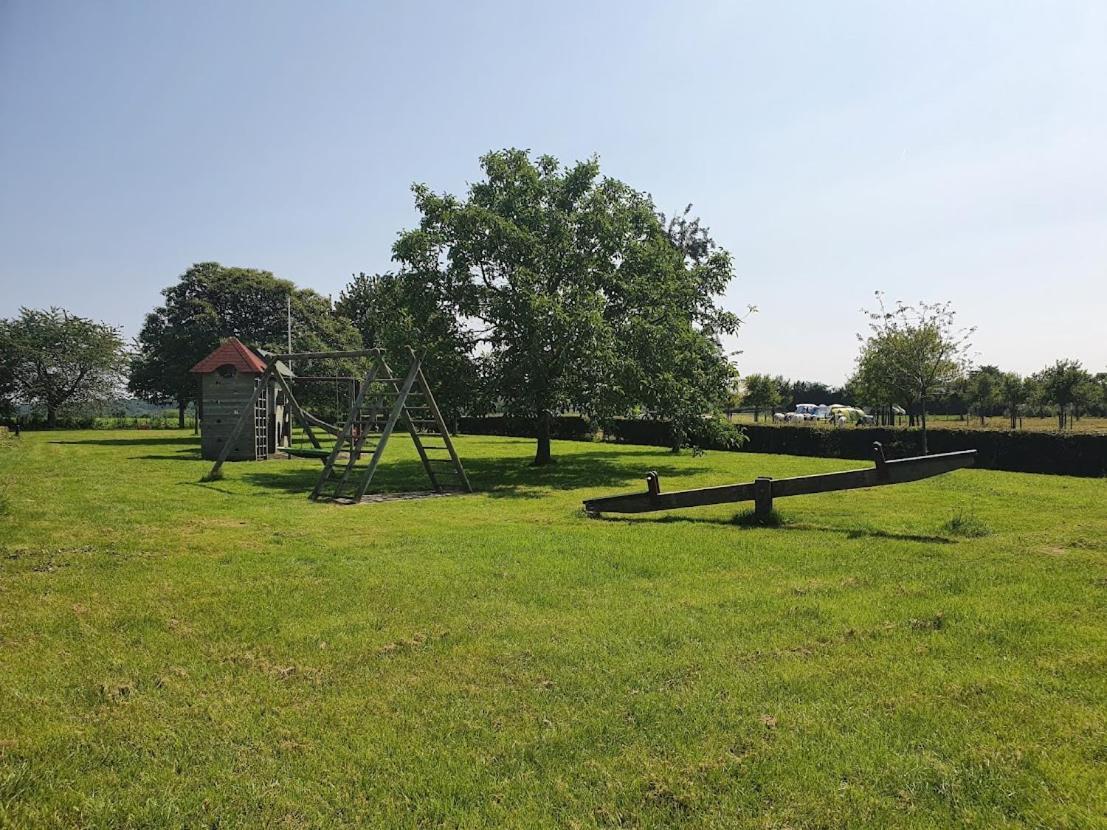 Hoeve Cobelli Noorbeek Eksteriør billede